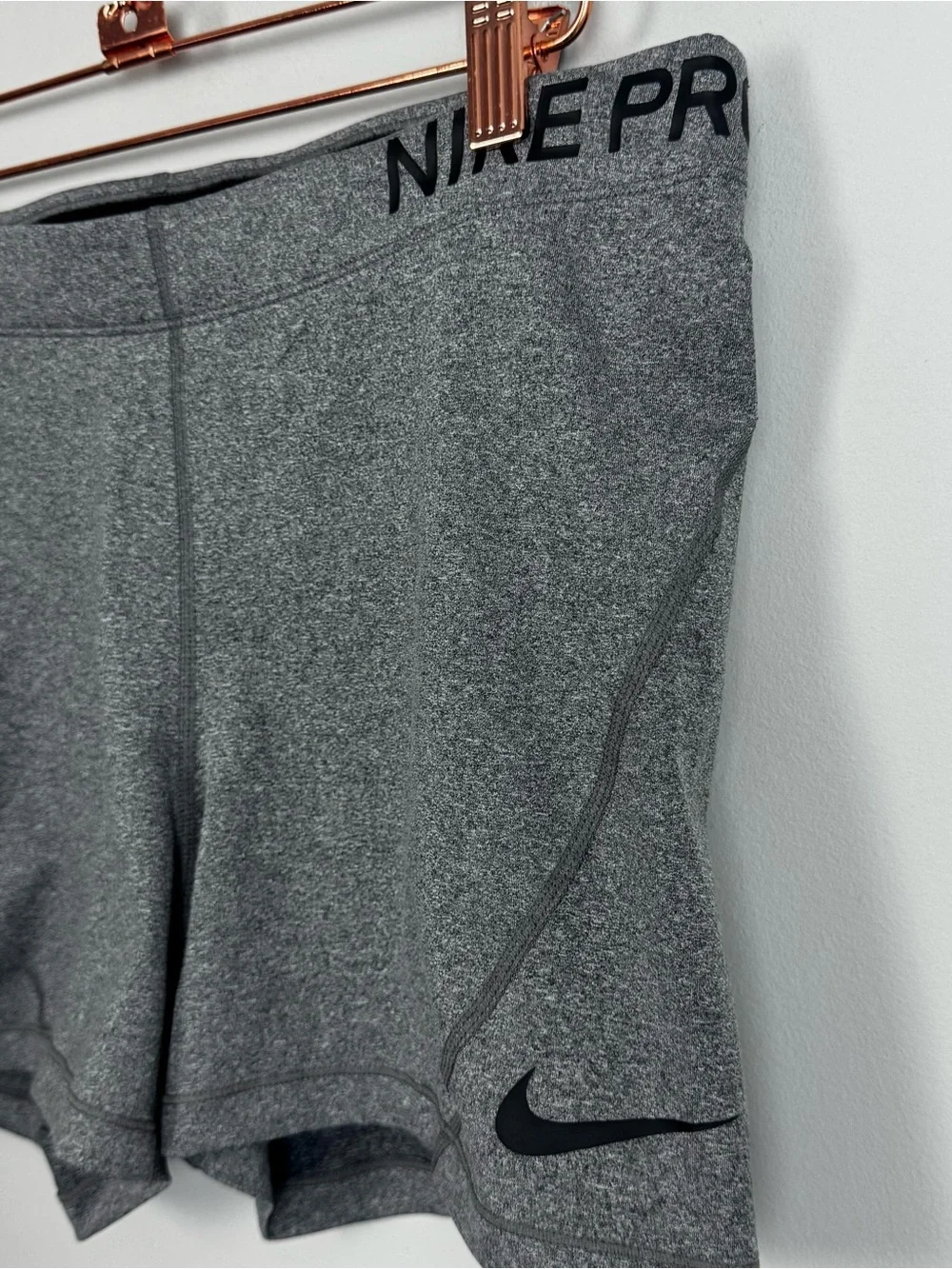 NIKE PRO | Gray Heather High-Rise Fitted Dri-Fit Shorts Women’s Size X-Large